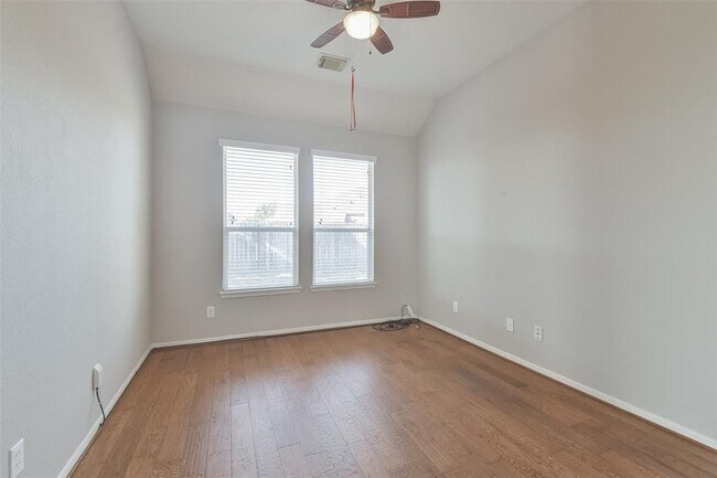 Building Photo - 15303 Paxton Landing Ln