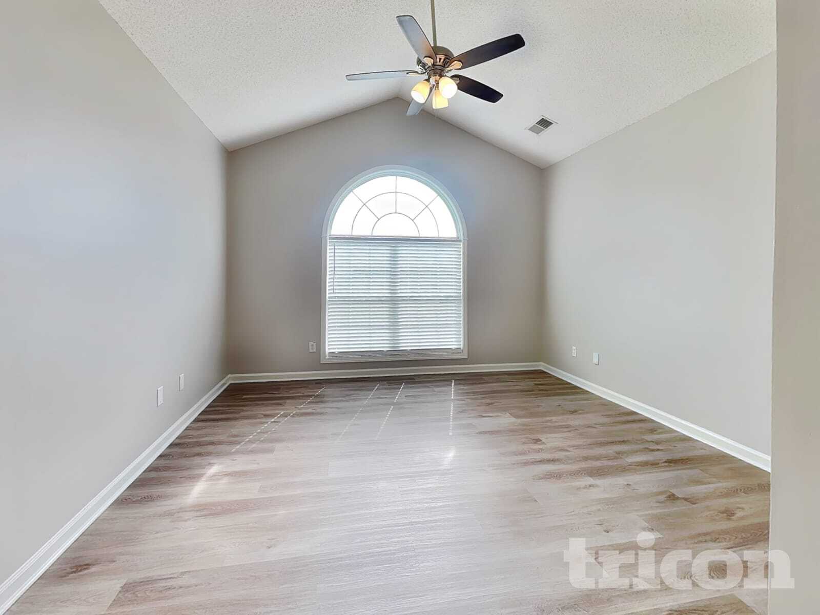 Building Photo - 114 Arbor Chase Pkwy