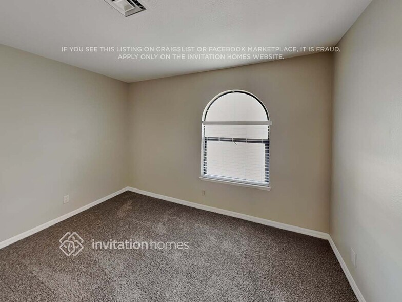 Building Photo - 2250 Horse Creek Cir