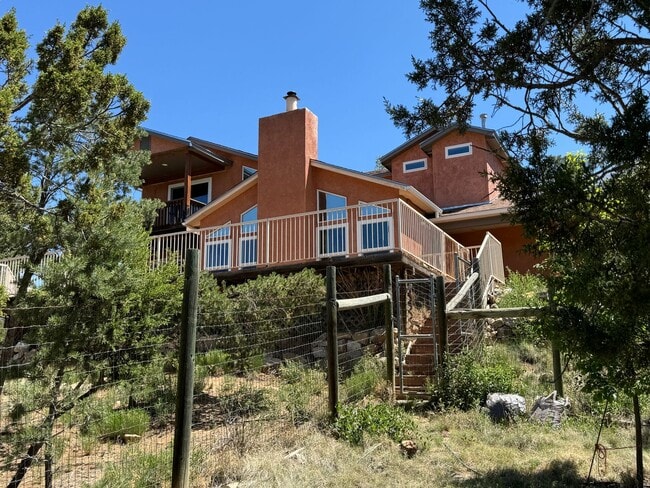 Building Photo - 4 Bedroom, 3 Bathroom Home in Tijeras, NM