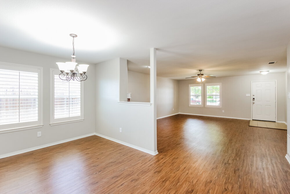 Building Photo - 314 Coneflower Dr