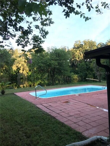 Building Photo - 4637 Cabbage Palm Dr