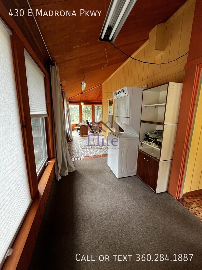 Building Photo - 430 E Madrona Pkwy
