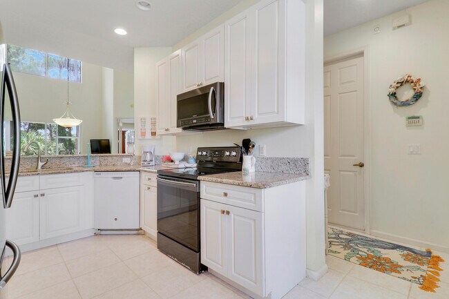 Building Photo - 9222 Wentworth Ln