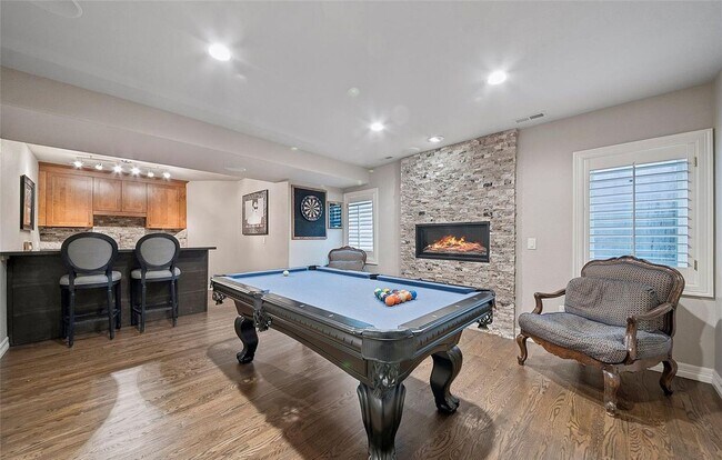 Building Photo - 4443L W Cottonwood Pl