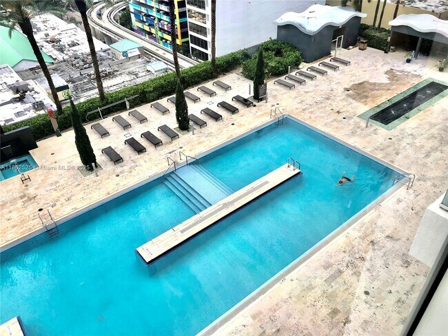 Building Photo - 50 Biscayne Blvd