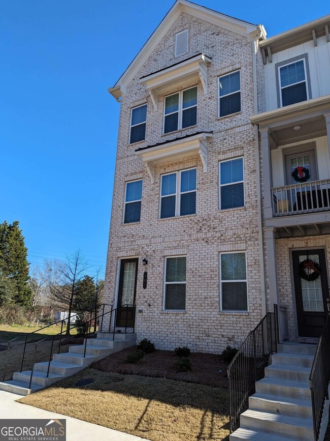 Building Photo - 201 Spike Trl SE