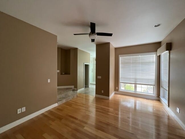 Building Photo - SPACIOUS & STYLISH CUSTOM HOME- 4 BEDROOMS...