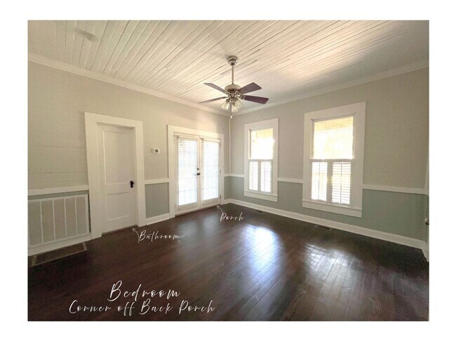 Building Photo - 208 Bartlett St