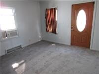 Building Photo - 18532 Roscommon St