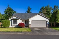 Building Photo - One Level Ranch Home in Washougal - 3 Bedroom, 2 Bathroom
