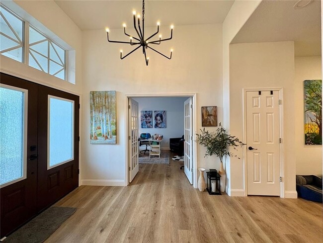 Building Photo - 10413 Canary Isle Dr