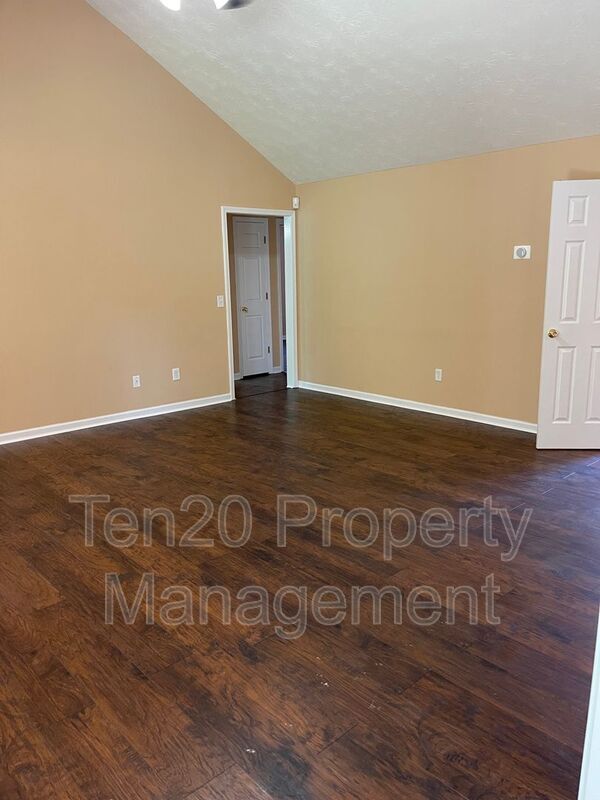 Building Photo - 817 Baycreek Ct