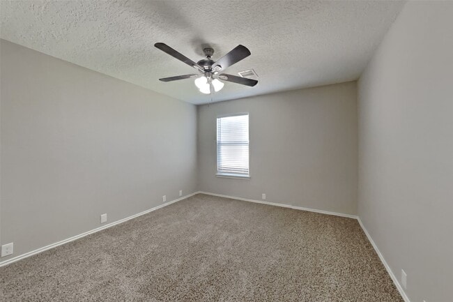 Building Photo - 14938 Sugar Mist Ln