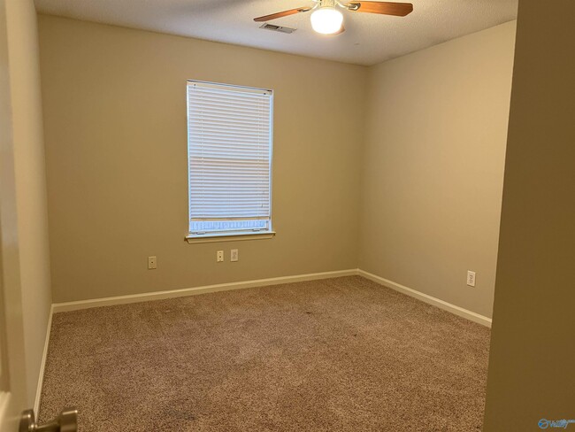 Building Photo - 129 Garden Brook Dr