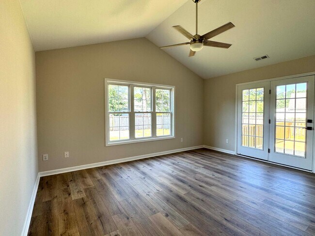 Building Photo - 6331 Shire Ln