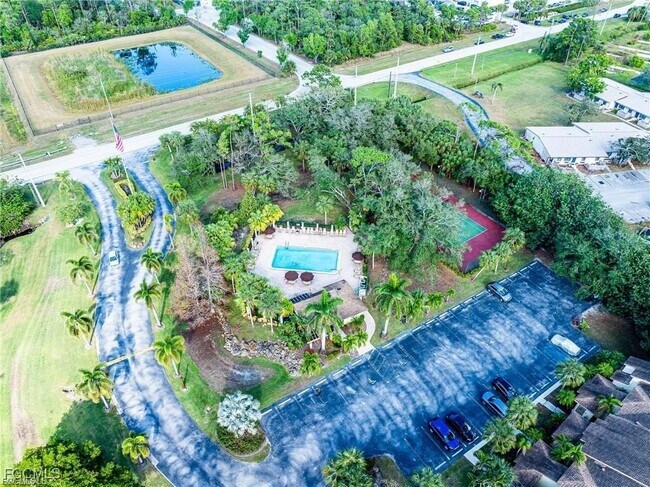 Building Photo - 15126 Parkside Dr