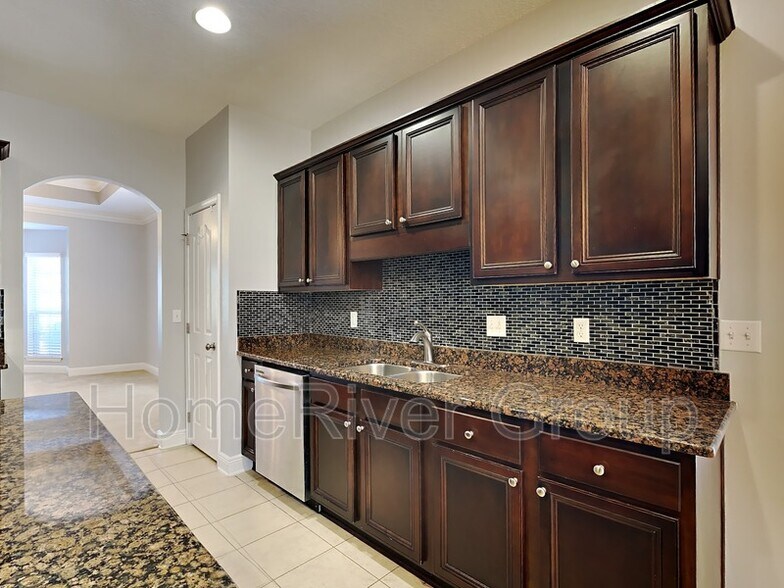 Building Photo - 262 Paradise Palm Cir
