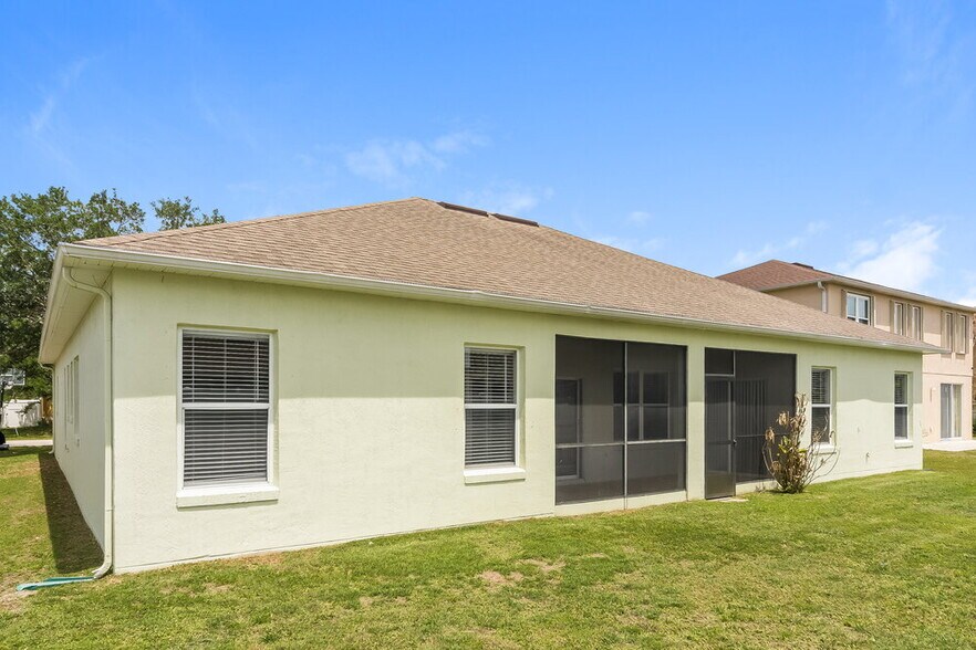 Building Photo - 243 Anson Dr