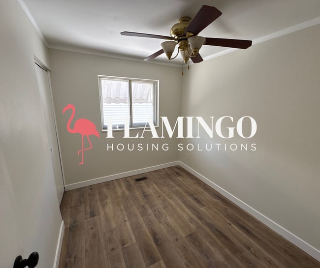 Building Photo - 1301 Beverly Ave