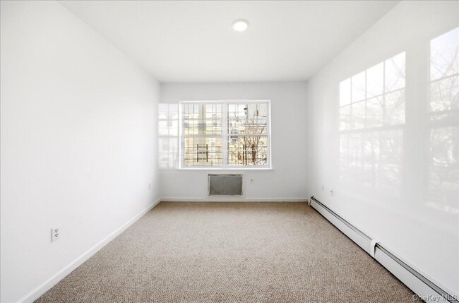 Building Photo - 82 Morningside Ave