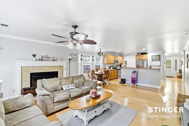 Building Photo - 2414 Waddell Rd