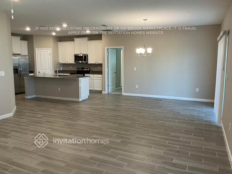 Building Photo - 6779 Falls Chase Ln