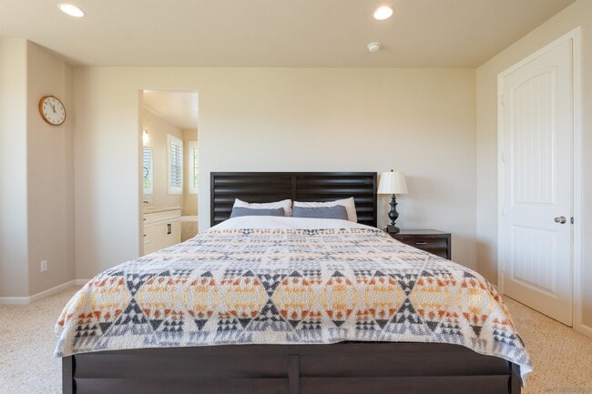 Building Photo - 7098 Sitio Corazon