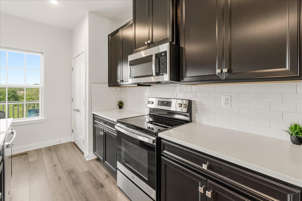 Beautiful updated Kitchen - 1403 Wilmer Park Ln