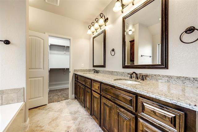 Building Photo - 434 Bentley Dr