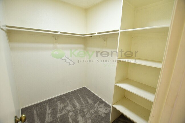Building Photo - La Mesa | Rancho San Diego | End unit Cond...