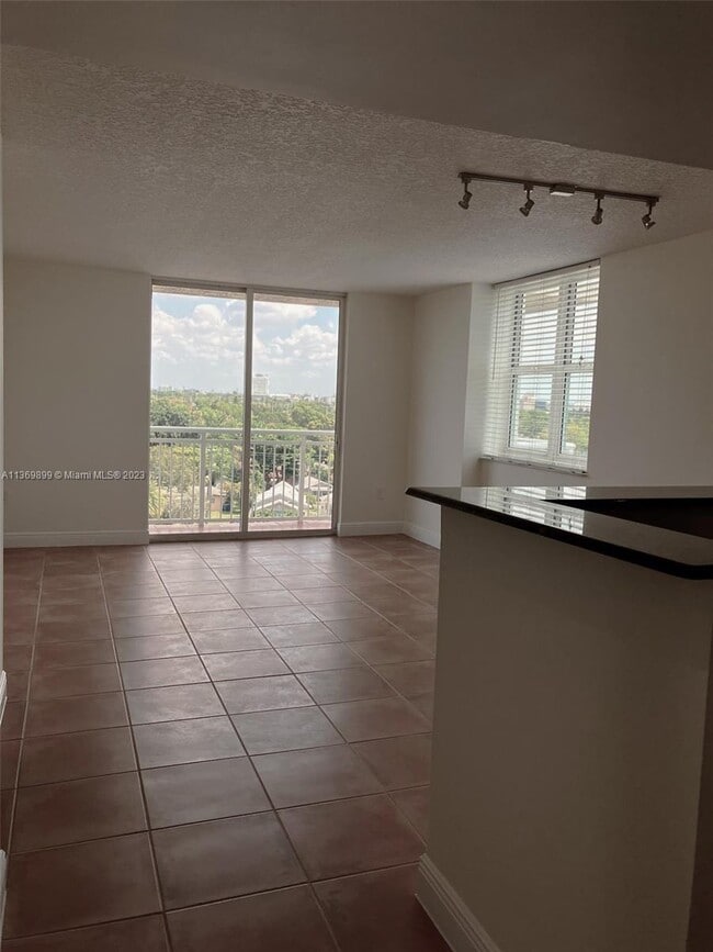 Building Photo - 3000 Coral Way