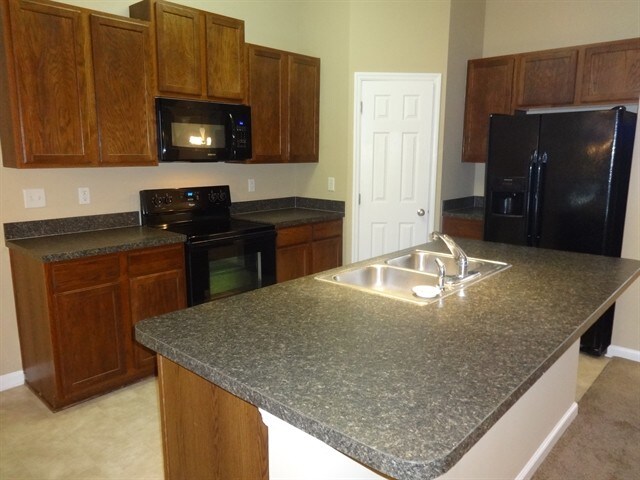 Building Photo - 1433 Creek Point Boulevard