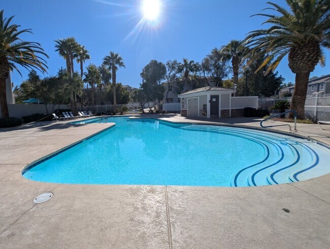 Building Photo - 205 Heiple Ct