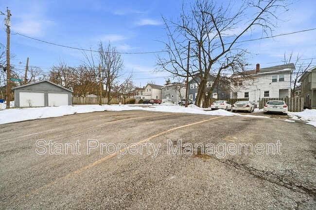 Building Photo - 2536 Adams Ave