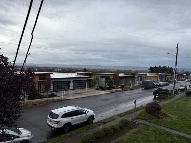 Building Photo - CL2622-2624