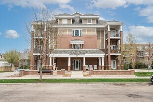 Building Photo - The Oliver