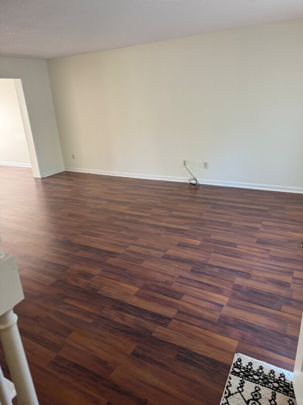 Building Photo - 1641 Forest Ave