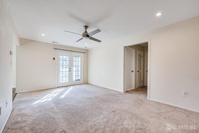 Building Photo - 1512 Green Hollow Dr