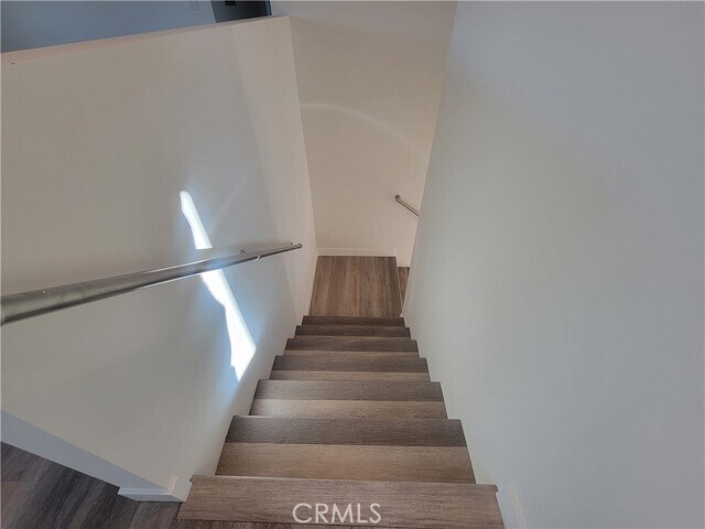 Building Photo - 7334 Vineland Ave