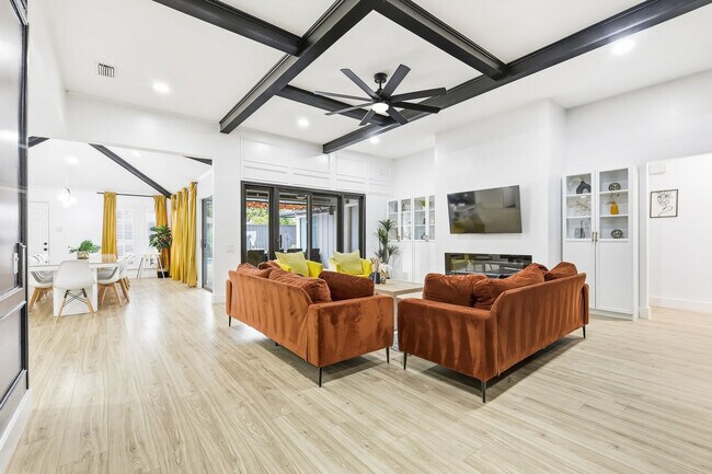 Primary Photo - 3705 Trilogy Dr