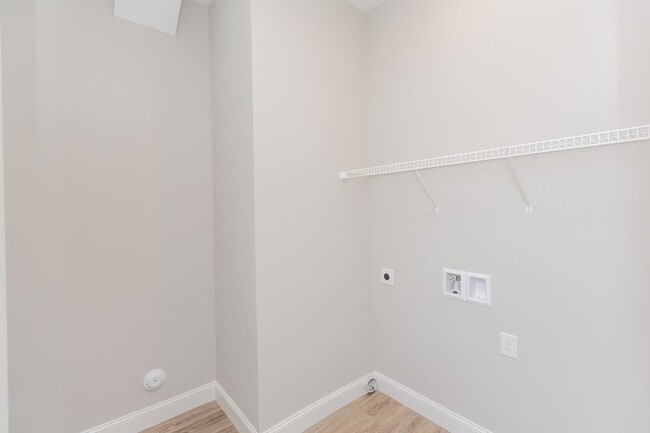Building Photo - 4710 Stunner Ln
