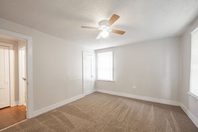 Building Photo - 1508 S Hayden St