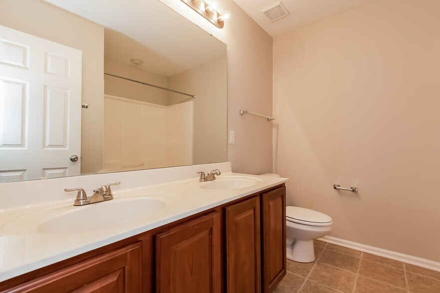 Building Photo - 5408 Nightshade Oaks Dr