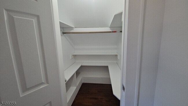 Building Photo - 264 Pomona Ave