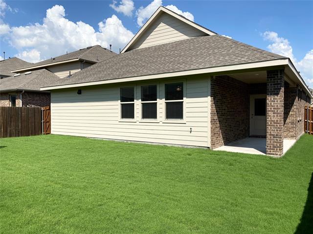 Building Photo - 815 Blackhawk Dr