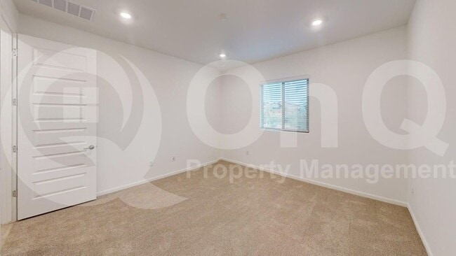 Building Photo - 17590 S Ironwood Bend Dr