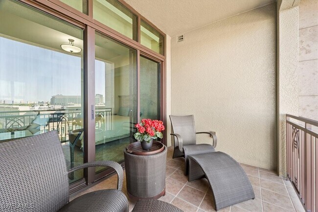 Building Photo - 9115 Strada Pl