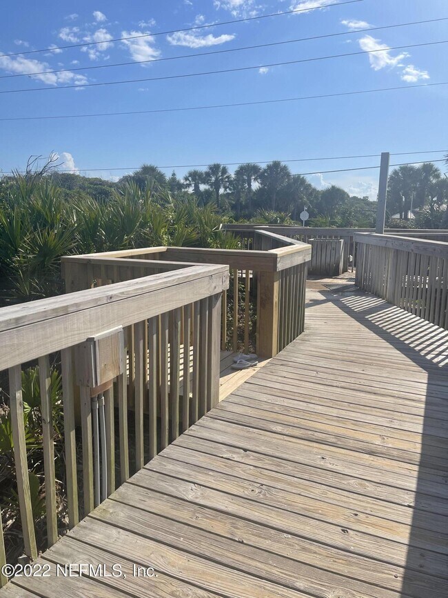 Building Photo - 204 Salt Grass Ct