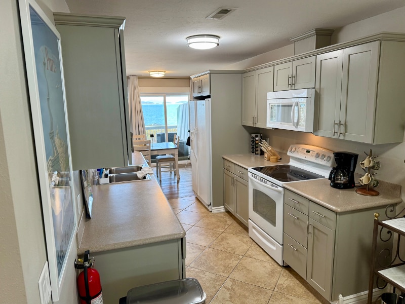 Building Photo - 50300 US-93